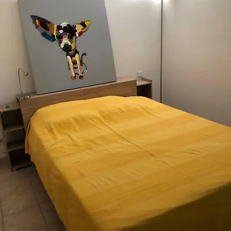 Studio Aux Jardins De L'uzege Apartamento Uzès